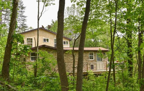 Photo of 11097 Frasure Helber Road, Logan, OH 43138 (MLS # 226021710)
