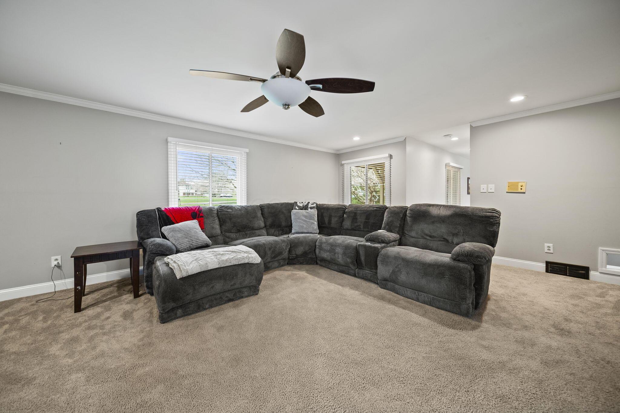 11378 Ann Drive, Baltimore, Ohio image 18