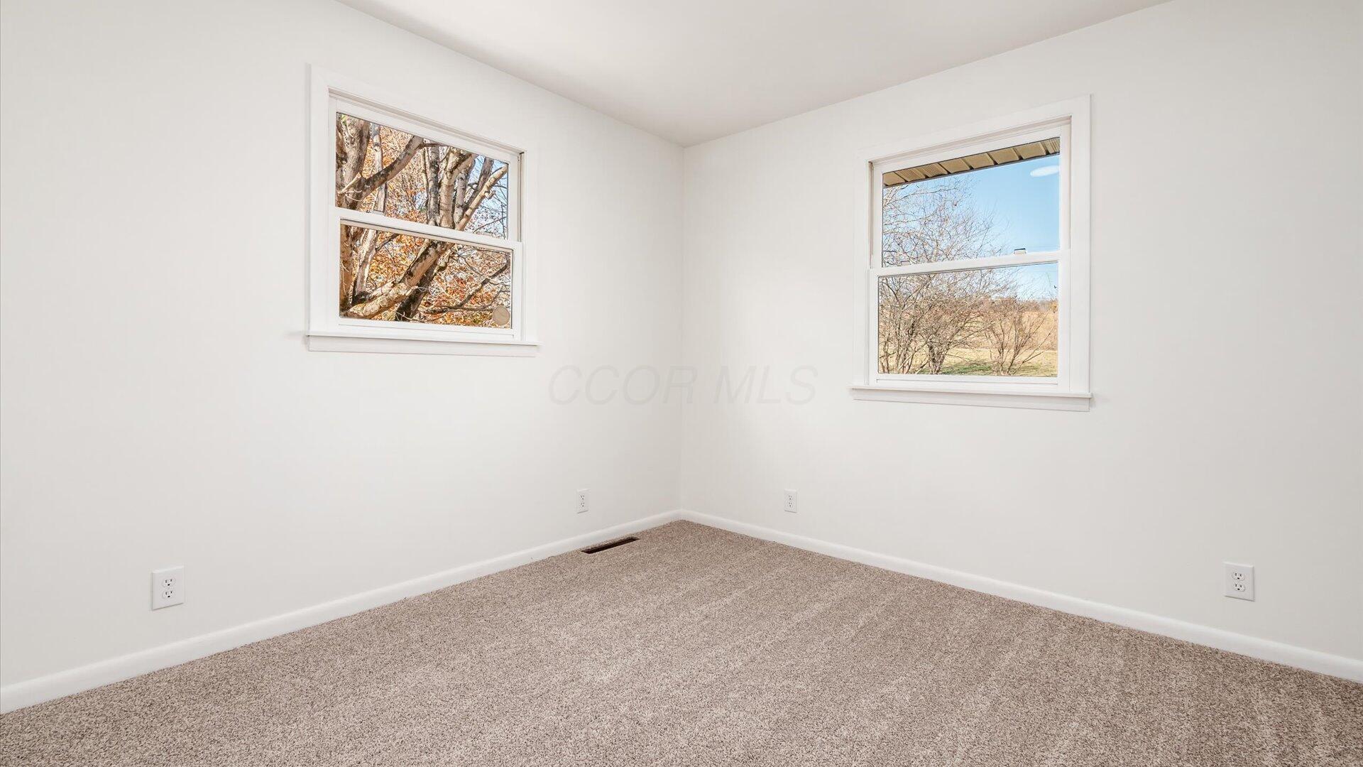 7875 Fultonrose Road, Roseville, Ohio image 20