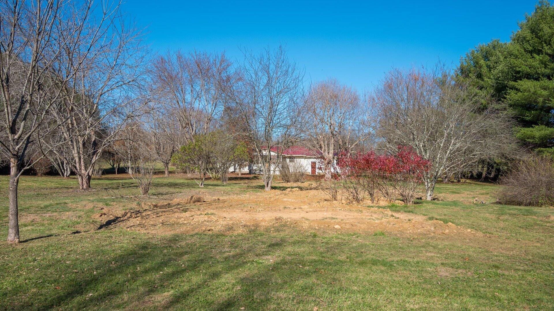 7875 Fultonrose Road, Roseville, Ohio image 40