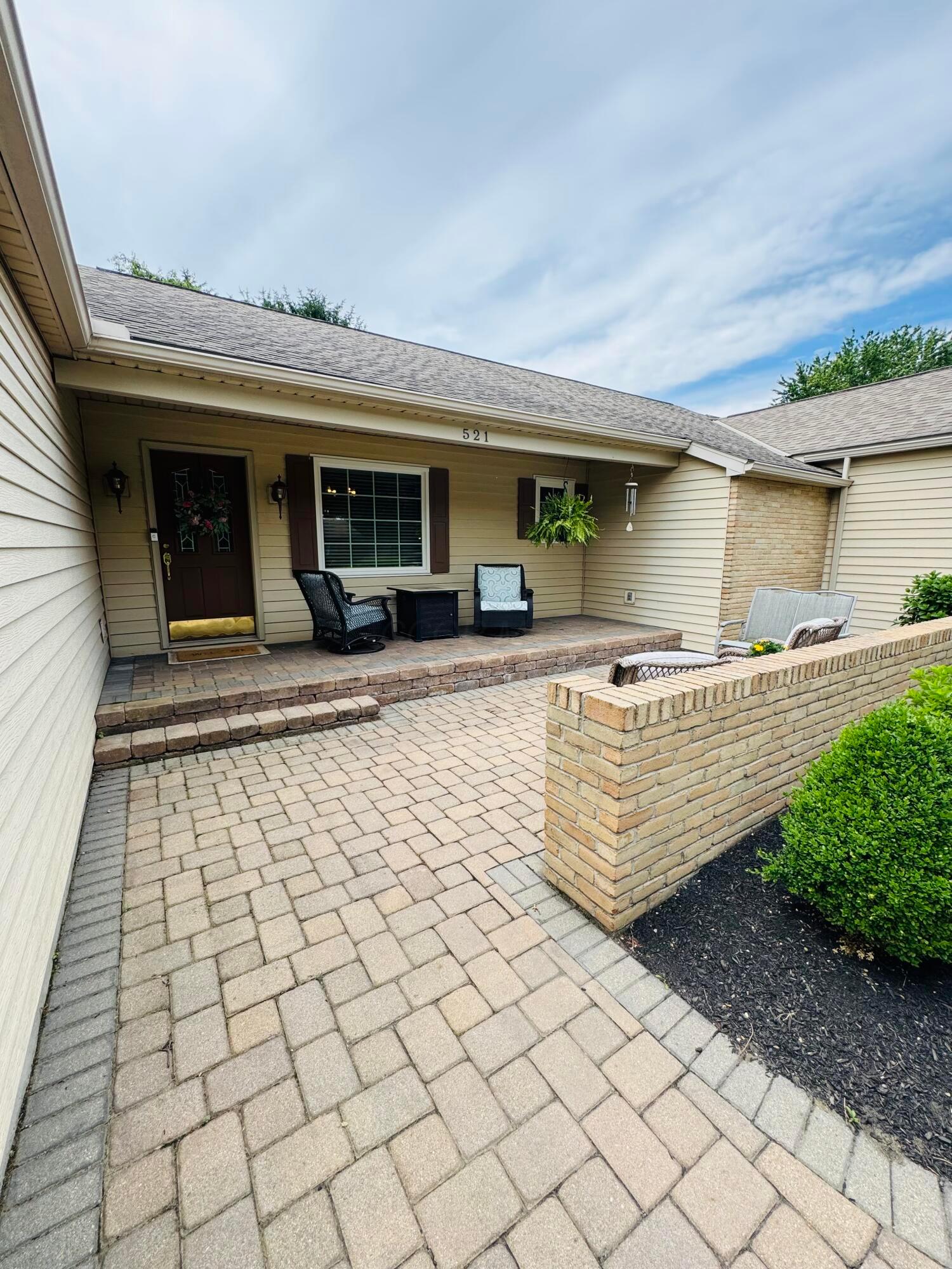 521 Garden Place