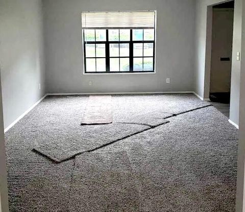 Condo For Sale - 86 Stornoway Drive<br/> Franklin County, Columbus, OH 43213