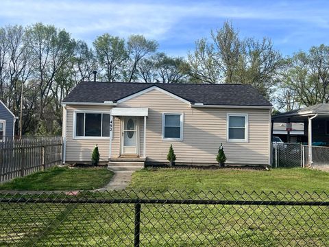 Photo of 492 Basswood Road, Columbus, OH 43207 (MLS # 226012098)