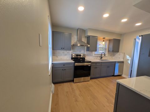 Tiny photo for 5772 N Meadows Boulevard, Columbus, OH 43229 (MLS # 225039569)