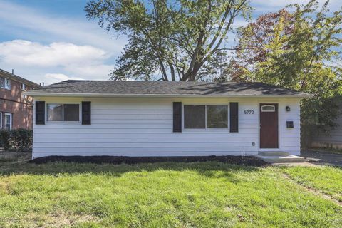 Photo of 5772 N Meadows Boulevard, Columbus, OH 43229 (MLS # 225039569)