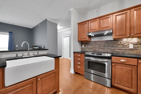 Tiny photo for 6120 Harbour Pointe 202 #202, Columbus, OH 43231 (MLS # 226015045)