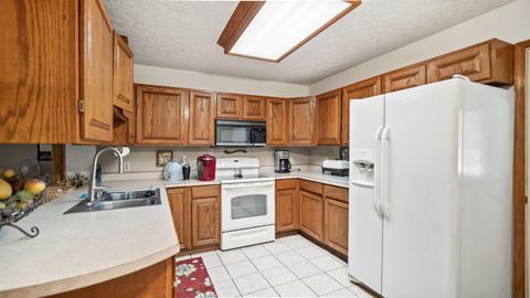 Tiny photo for 8285 Old River Road, Philo, OH 43771 (MLS # 225037762)