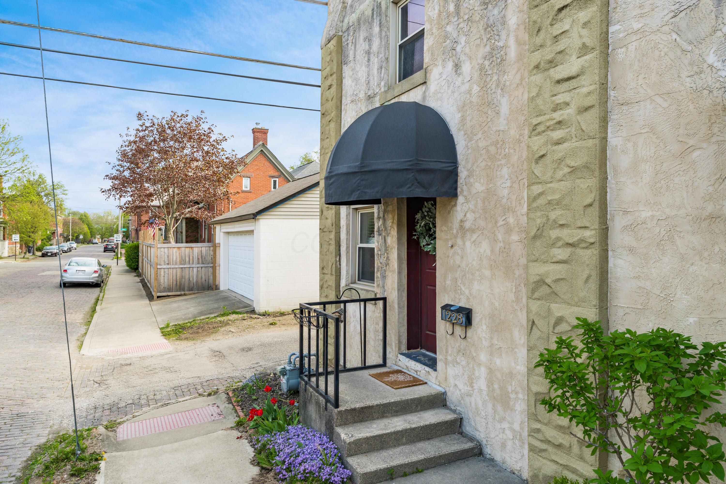 1228 City Park Avenue