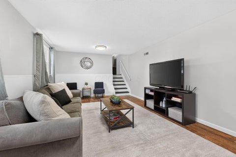 Tiny photo for 2755 Cryodon Boulevard W, Columbus, OH 43232 (MLS # 226037347)