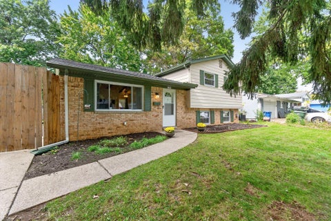 Tiny photo for 2755 Cryodon Boulevard W, Columbus, OH 43232 (MLS # 226037347)