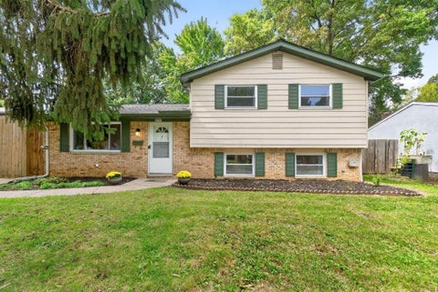 Tiny photo for 2755 Cryodon Boulevard W, Columbus, OH 43232 (MLS # 226037347)