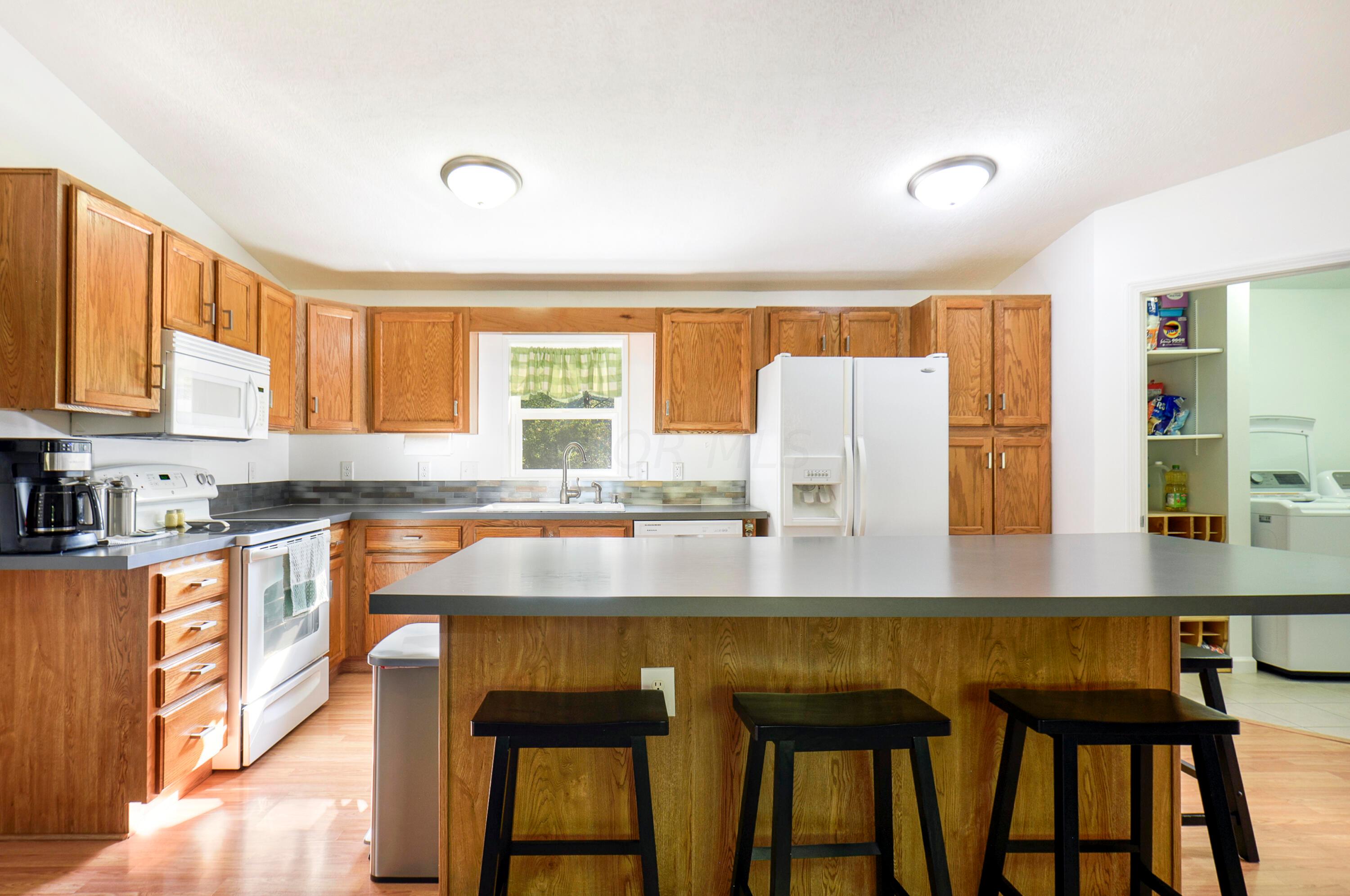 14091 Jack Run Road, Rockbridge, Ohio image 6