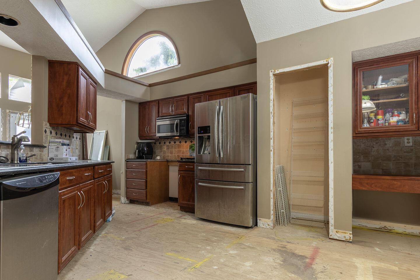 7711 Eagle Creek Drive, Pickerington, Ohio image 12