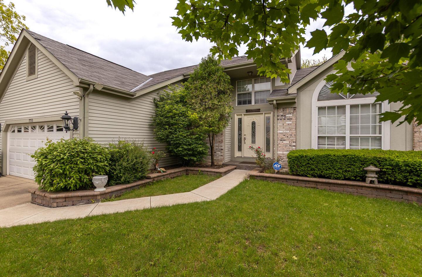7711 Eagle Creek Drive, Pickerington, Ohio image 6