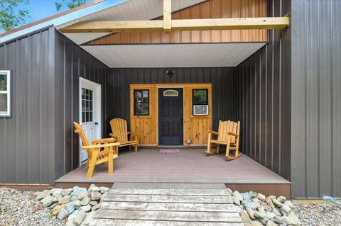 Photo of 15977 Mohaven Road, Brinkhaven, OH 43006 (MLS # 225031108)