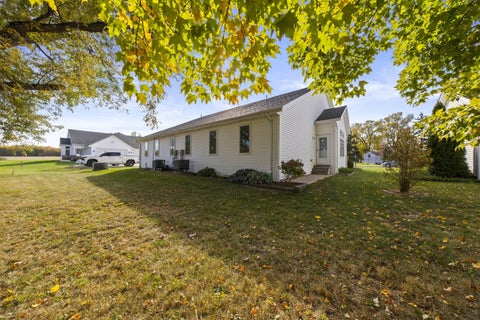 Tiny photo for 105 Dixon Street, Edison, OH 43320 (MLS # 226039980)