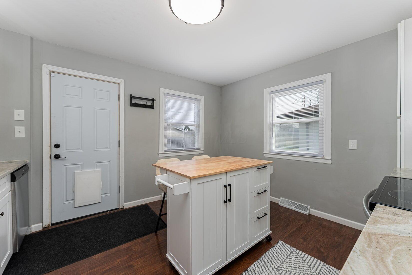 4172 Ashgrove Drive, Grove City, Ohio image 12