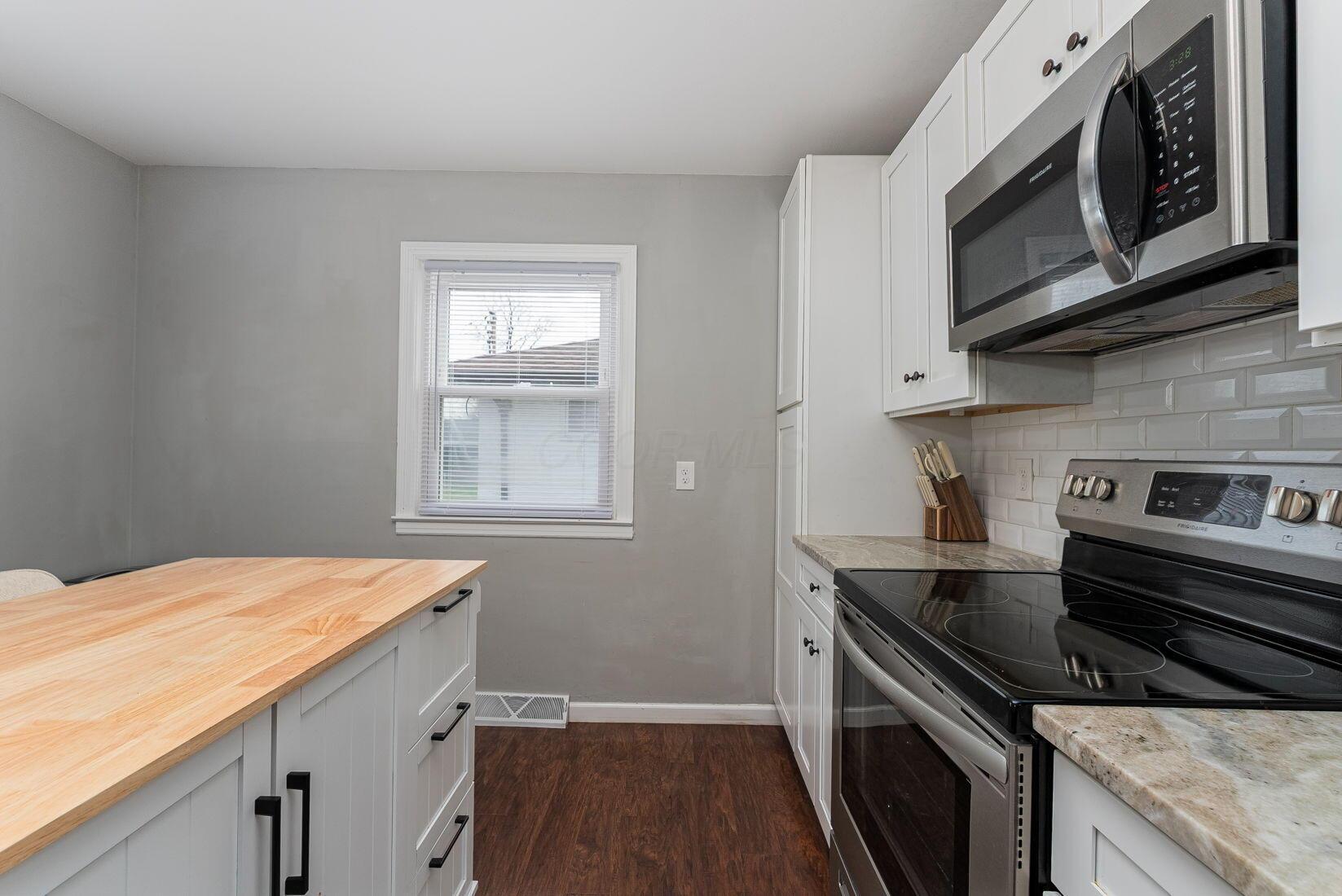 4172 Ashgrove Drive, Grove City, Ohio image 14