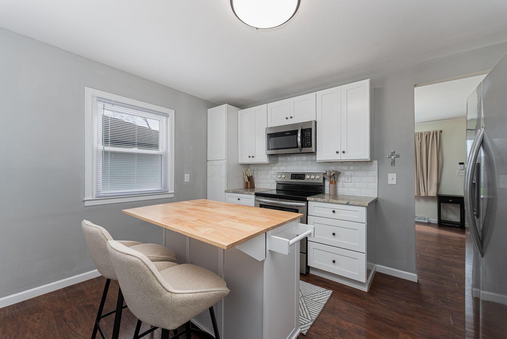 4172 Ashgrove Drive, Grove City, Ohio image 13