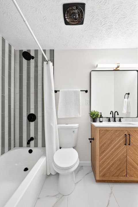 Tiny photo for 1553 Parkinson Drive, Reynoldsburg, OH 43068 (MLS # 226002719)