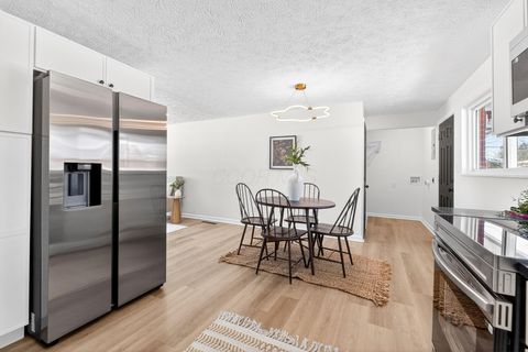 Tiny photo for 1553 Parkinson Drive, Reynoldsburg, OH 43068 (MLS # 226002719)