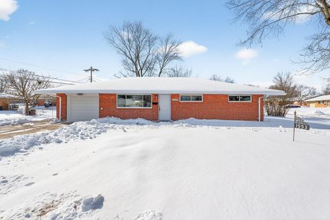 Photo of 1553 Parkinson Drive, Reynoldsburg, OH 43068 (MLS # 226002719)