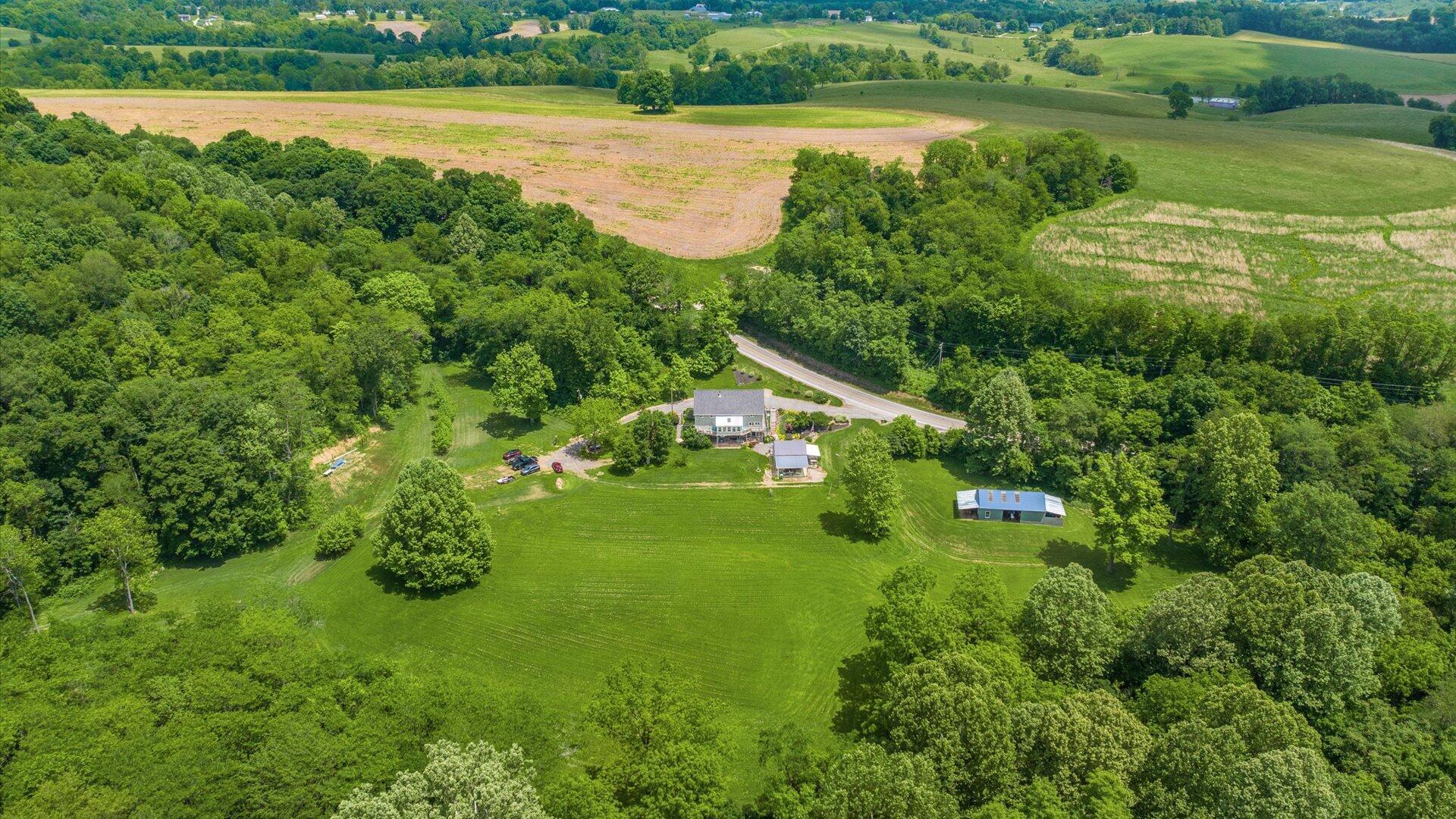 865 Logan Thornville Road, Bremen, Ohio image 2