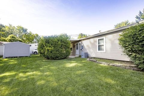 Tiny photo for 145 Ridgeview Court, Johnstown, OH 43031 (MLS # 226019668)