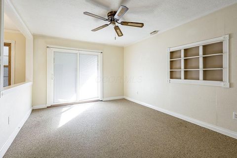 Tiny photo for 145 Ridgeview Court, Johnstown, OH 43031 (MLS # 226019668)