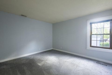 Tiny photo for 145 Ridgeview Court, Johnstown, OH 43031 (MLS # 226019668)