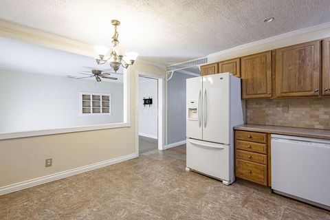 Tiny photo for 145 Ridgeview Court, Johnstown, OH 43031 (MLS # 226019668)