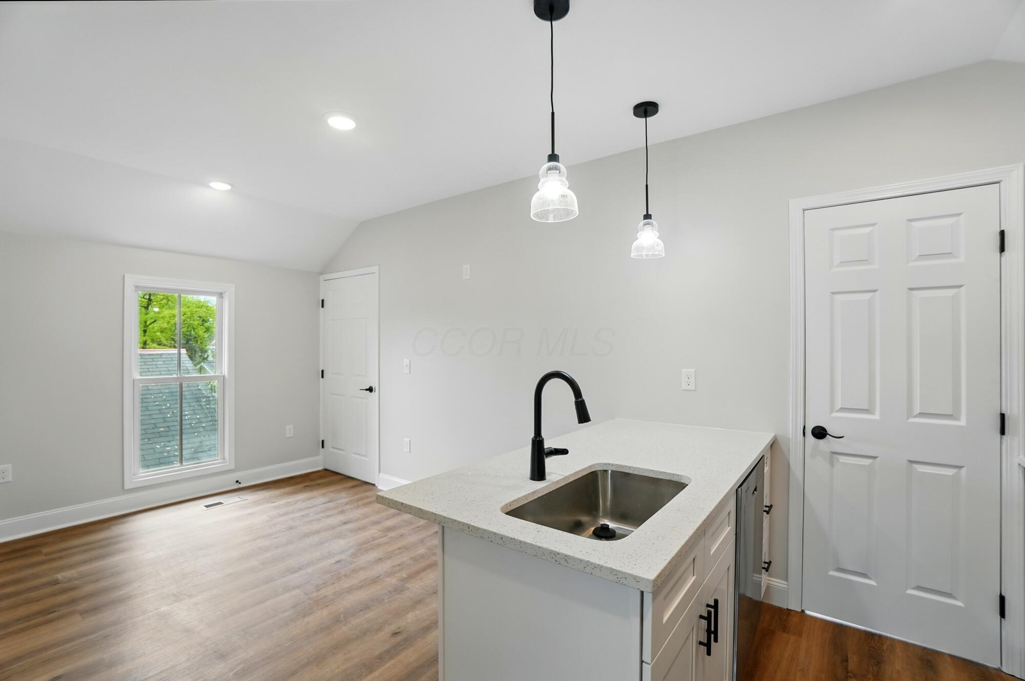 1226 Forsythe Avenue, Columbus, Ohio image 37