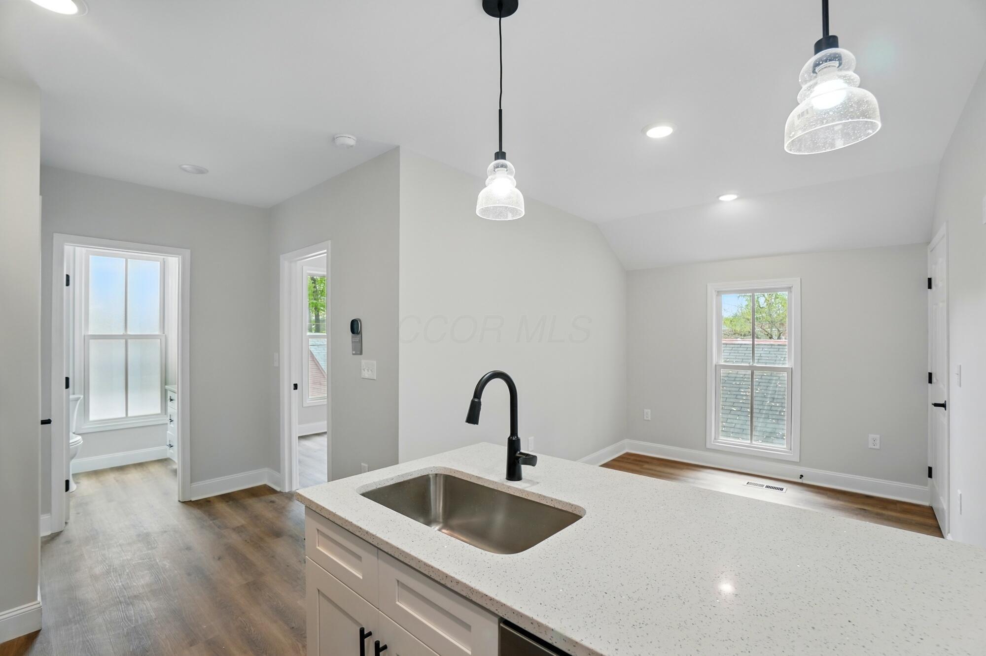 1226 Forsythe Avenue, Columbus, Ohio image 38