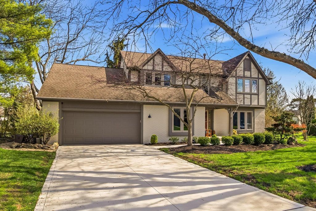 Photo of 8995 Turin Hill Court N, Dublin, OH 43017 (MLS # 226011224)