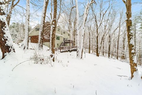 Tiny photo for 439 Pine Tree Drive NE, Granville, OH 43023 (MLS # 225044662)