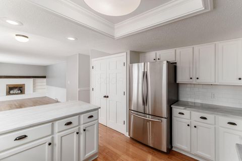 Tiny photo for 439 Pine Tree Drive NE, Granville, OH 43023 (MLS # 225044662)