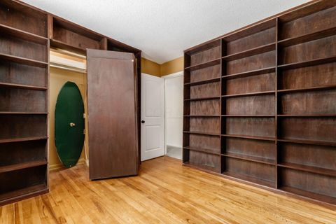 Tiny photo for 439 Pine Tree Drive NE, Granville, OH 43023 (MLS # 225044662)