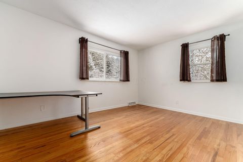 Tiny photo for 439 Pine Tree Drive NE, Granville, OH 43023 (MLS # 225044662)