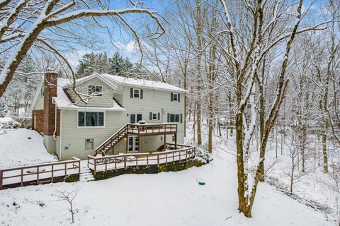 Tiny photo for 439 Pine Tree Drive NE, Granville, OH 43023 (MLS # 225044662)