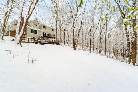 Tiny photo for 439 Pine Tree Drive NE, Granville, OH 43023 (MLS # 225044662)