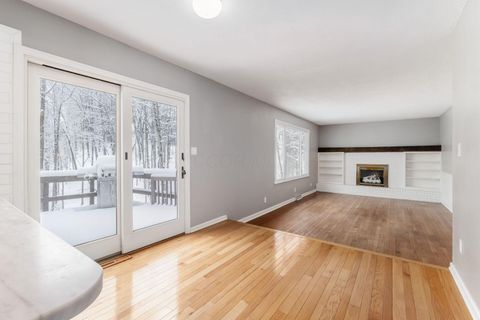 Tiny photo for 439 Pine Tree Drive NE, Granville, OH 43023 (MLS # 225044662)