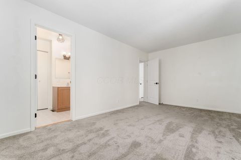 Tiny photo for 439 Pine Tree Drive NE, Granville, OH 43023 (MLS # 225044662)