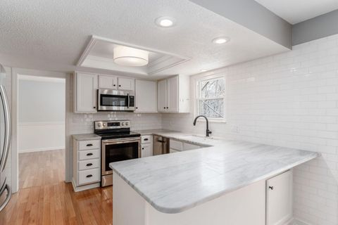 Tiny photo for 439 Pine Tree Drive NE, Granville, OH 43023 (MLS # 225044662)