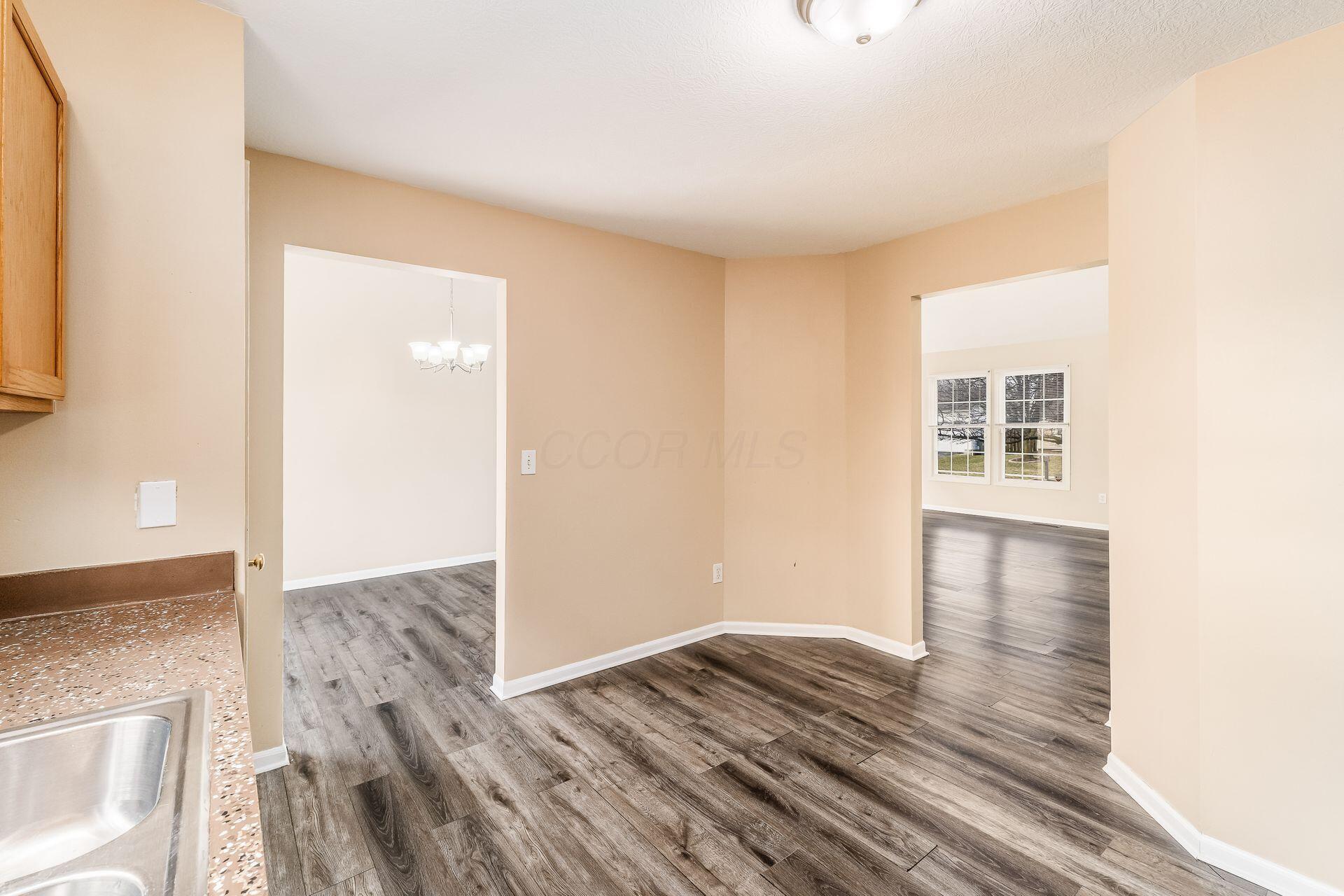 7327 Emerald Tree Drive, Canal Winchester, Ohio image 18