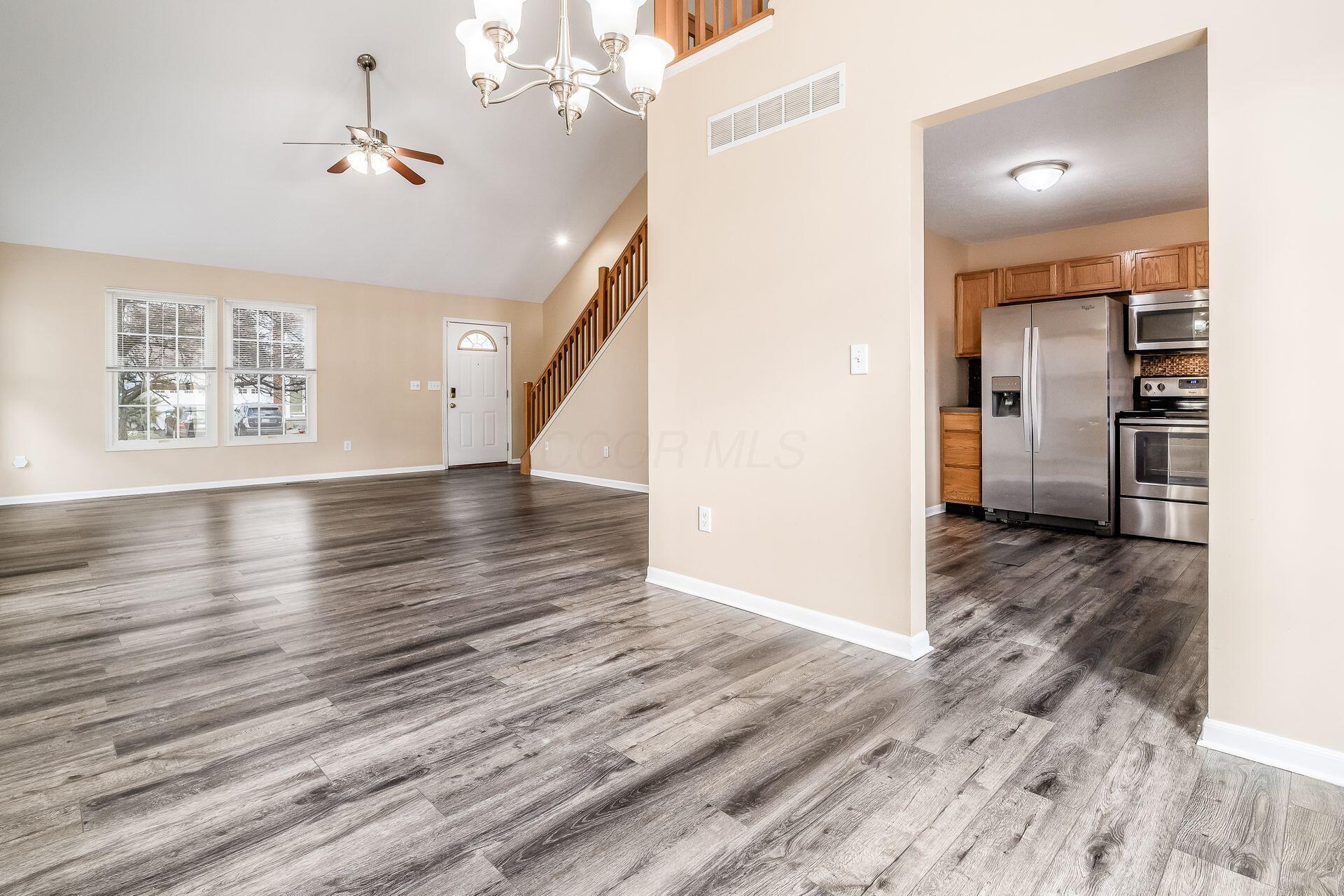 7327 Emerald Tree Drive, Canal Winchester, Ohio image 13