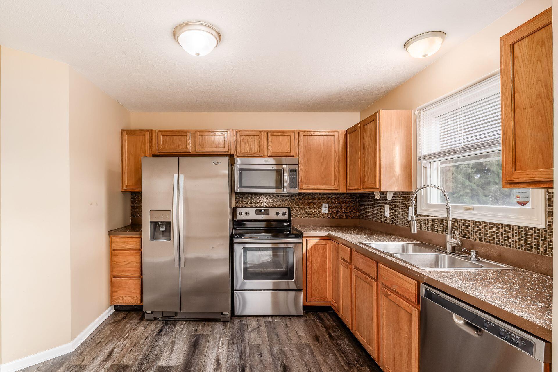 7327 Emerald Tree Drive, Canal Winchester, Ohio image 16