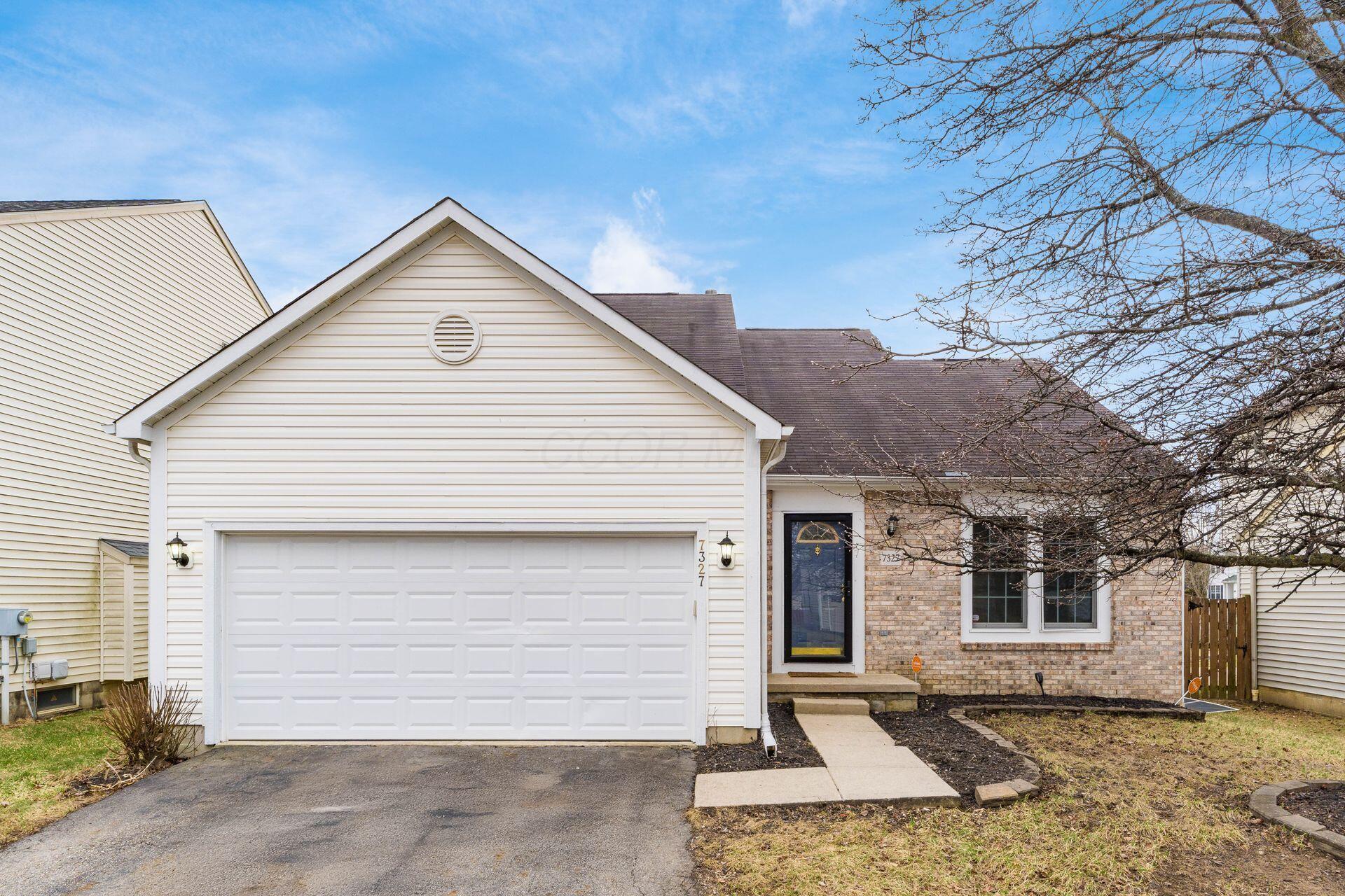 7327 Emerald Tree Drive, Canal Winchester, Ohio image 1