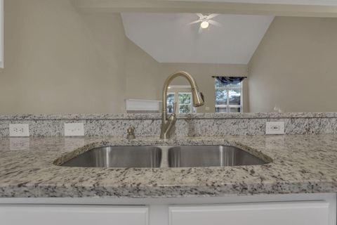 Tiny photo for 189 Pebble Creek Drive, Pataskala, OH 43062 (MLS # 225045276)