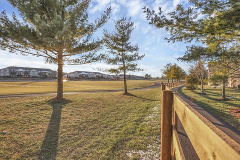 Tiny photo for 189 Pebble Creek Drive, Pataskala, OH 43062 (MLS # 225045276)