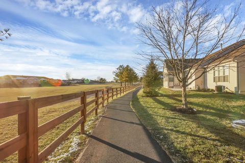 Tiny photo for 189 Pebble Creek Drive, Pataskala, OH 43062 (MLS # 225045276)